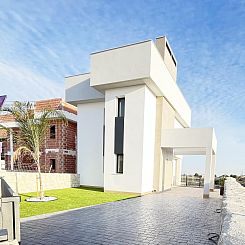 Vrijstaande woning in Algorfa