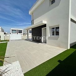 Vrijstaande woning in Santa Pola