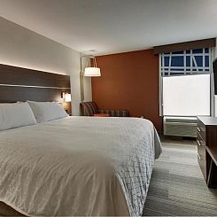 Holiday Inn Express Voorhees/ Mt. Laurel, an IHG Hotel
