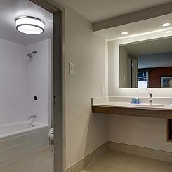 Holiday Inn Express Voorhees/ Mt. Laurel, an IHG Hotel