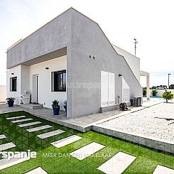 Vrijstaande woning in Pinar de Campoverde
