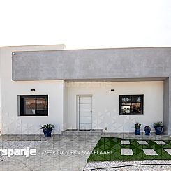 Vrijstaande woning in Pinar de Campoverde
