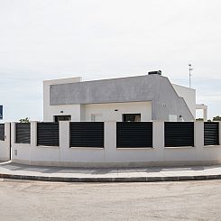 Vrijstaande woning in Pinar de Campoverde