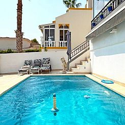 Geschakelde woning in Orihuela