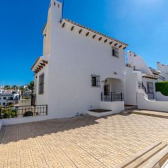 Geschakelde woning in Orihuela