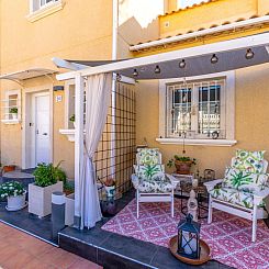 Geschakelde woning in Orihuela