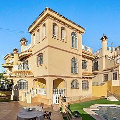 Vrijstaande woning in Orihuela