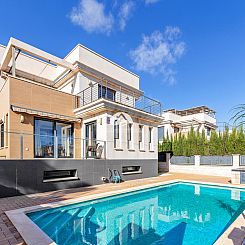 Vrijstaande woning in Orihuela