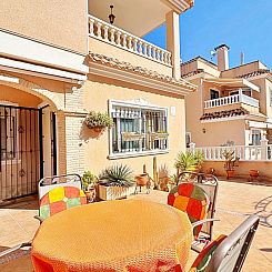 Geschakelde woning in Orihuela
