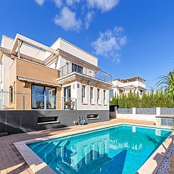 Geschakelde woning in Orihuela