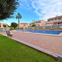 Geschakelde woning in Orihuela