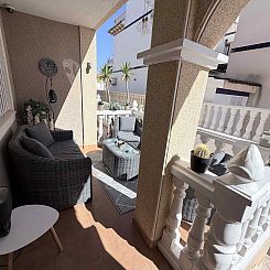 Geschakelde woning in Orihuela