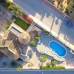 Chalet in Almoradí