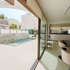Geschakelde woning in Almoradí