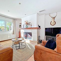 Vrijstaande woning in Monovar