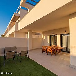 Villa Ferris - 200 meter. Vanuit de zee