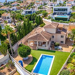 Geschakelde woning in Benissa
