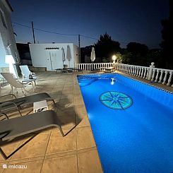Villa Savina: Uitzicht op zee en tuin