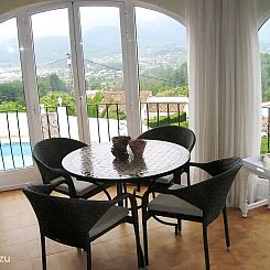 Casa Blanca Jalon