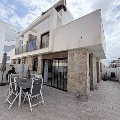 Geschakelde woning in Lomas De Cabo Roig