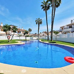 Hoekwoning vlakbij de stranden 053