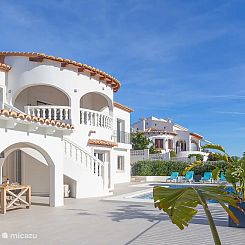 Villa Vino Pedreguer