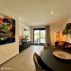 Design appartement met mega terras