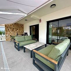 Design appartement met mega terras