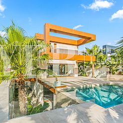 Vrijstaande woning in Alicante