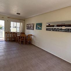 Geschakelde woning in Punta Prima