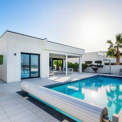 Vrijstaande woning in Benijofar