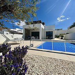 Vrijstaande woning in Benijofar