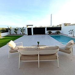 Vrijstaande woning in Benijofar