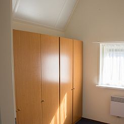 Een comfortabel vier persoons vakantiehuis met ruime tuin,