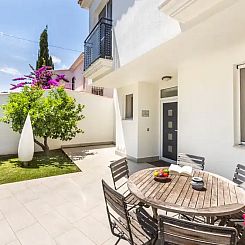 8-persoons villa met aanlegsteiger
