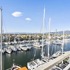 Appartement WELCS APARTAMENTO 227 EMP  con vistas al canal