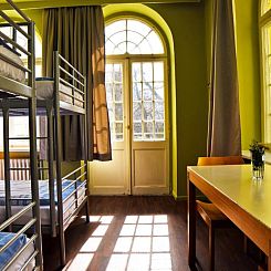 Amstel House Hostel