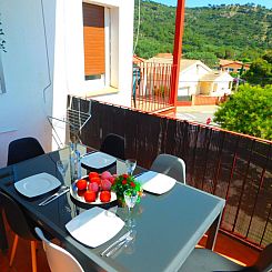Appartement Wohnung mit 2 Schlafzimmern, Schwimmbad und Park
