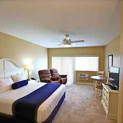Shoreline Island Resort - Exclusively Adult