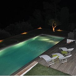 Vakantiehuis Villa mit Charme - Privatpool für Familien