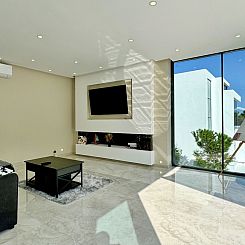 Vakantiehuis WELCS VILLA DE LUJO 177 EMP con piscina privada