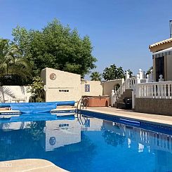 Villa Delfin