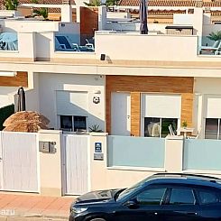 Casa LaryLen -villa met privézwembad