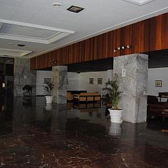 Apartamentos Torre de la Roca