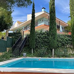 Villa de la Tierra