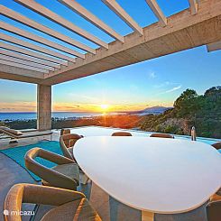 Luxury Villa Tomillo
