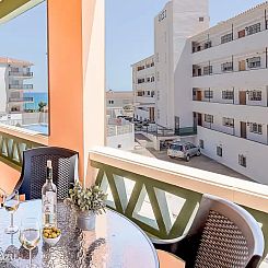 Andaluz Apartments - TOR06