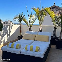 Hartje Nerja -zeezicht+strand 3 min.