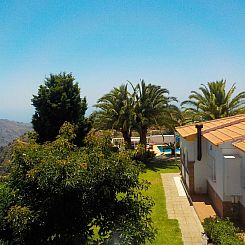 Vakantiehuis Casa Palmeras in Sayalonga mit Gepflegtem Garte