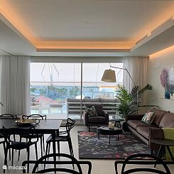 Darya Estepona Strand en Centrum
